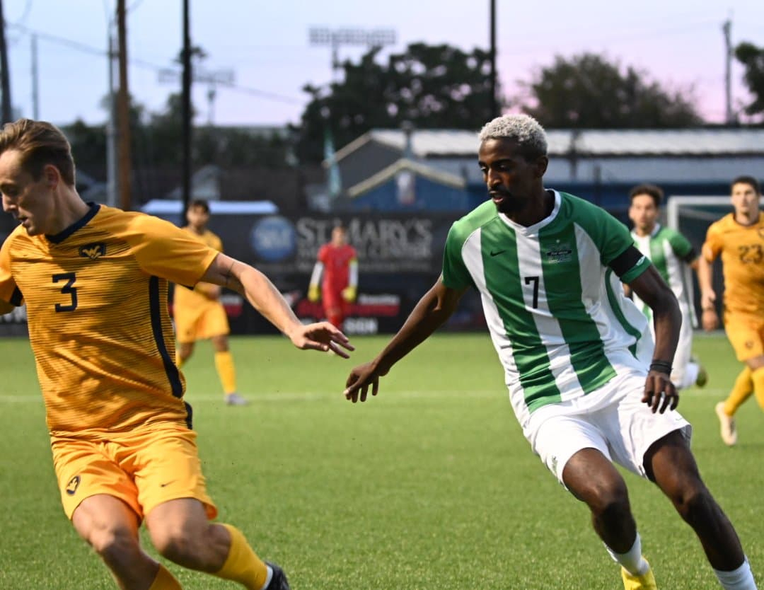 No. 4 Thundering Herd Men’s Soccer Wins 25th Mountain State Derby